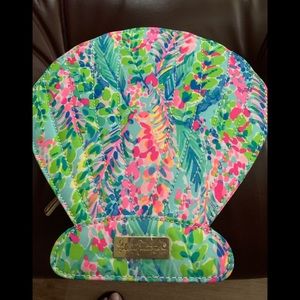 NWT Lily Pulitzer brush set